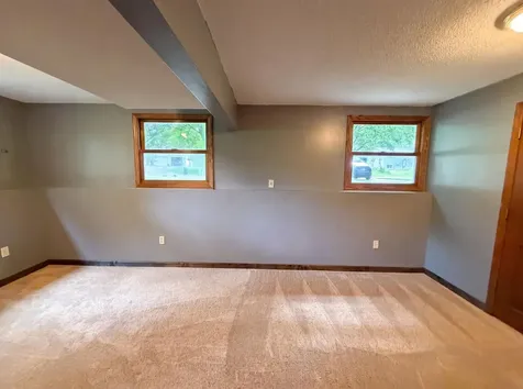 5243 Latta Street North Saint Paul MN 55110