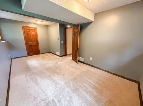 5243 Latta Street North Saint Paul MN 55110