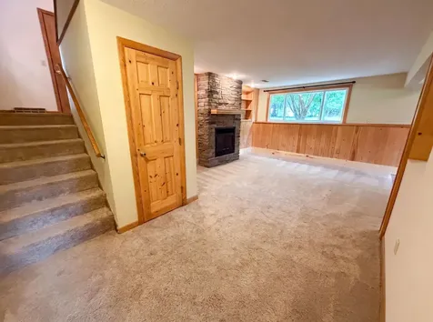 5243 Latta Street North Saint Paul MN 55110