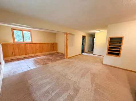 5243 Latta Street North Saint Paul MN 55110