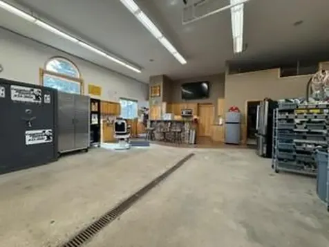 5684 Highway 10 Dilworth MN 56529