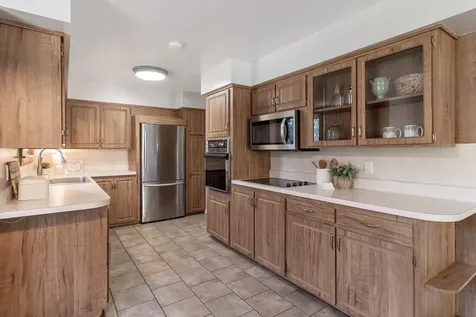 312 9th Avenue SE Waseca MN 56093