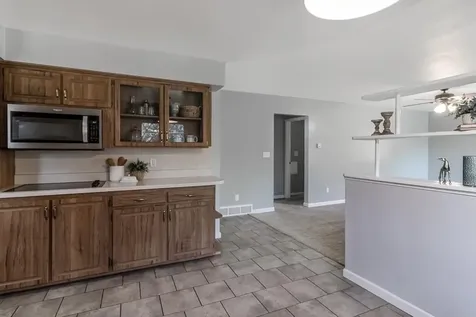312 9th Avenue SE Waseca MN 56093