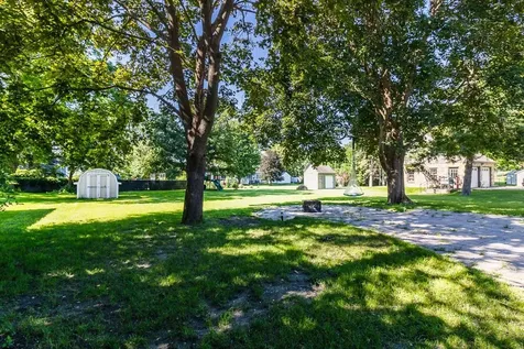 312 9th Avenue SE Waseca MN 56093