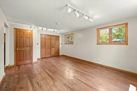 186 Cottonwood Court Stillwater MN 55082