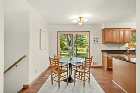 186 Cottonwood Court Stillwater MN 55082