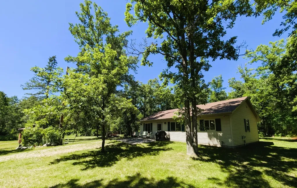 42683 County 3 Solway MN 56678
