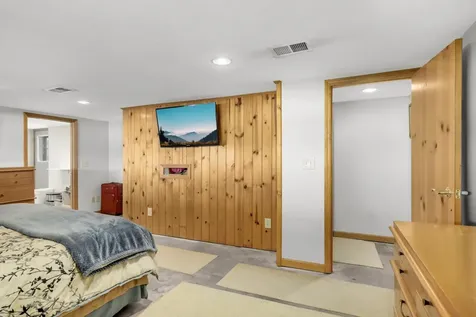 6240 Red Oak Road Mound MN 55364