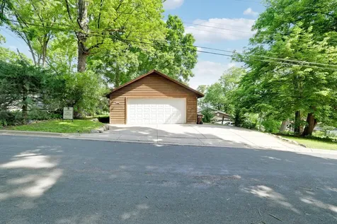 6240 Red Oak Road Mound MN 55364