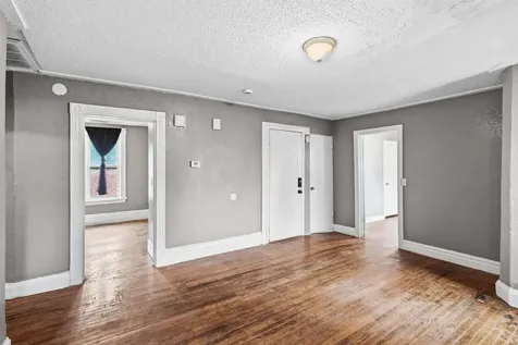 1523 22nd Avenue N Minneapolis MN 55411