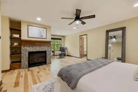 16958 Dynamic Drive Lakeville MN 55044