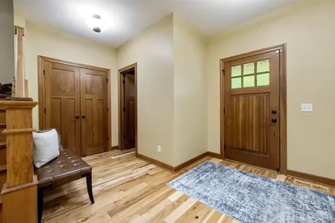 16958 Dynamic Drive Lakeville MN 55044