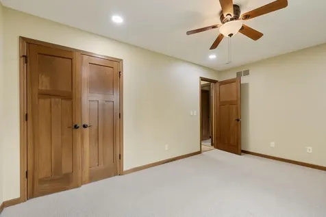 16958 Dynamic Drive Lakeville MN 55044