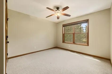 16958 Dynamic Drive Lakeville MN 55044