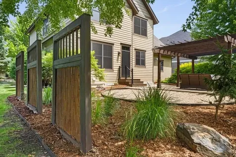 16958 Dynamic Drive Lakeville MN 55044