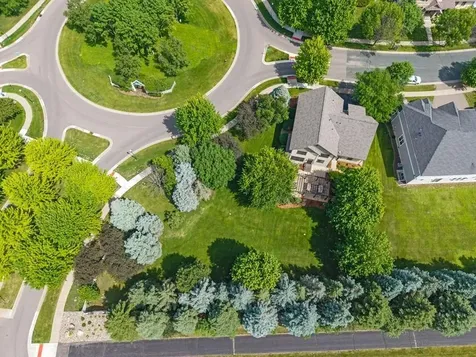 16958 Dynamic Drive Lakeville MN 55044
