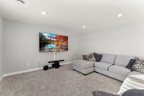5124 Mustang Circle Woodbury MN 55129