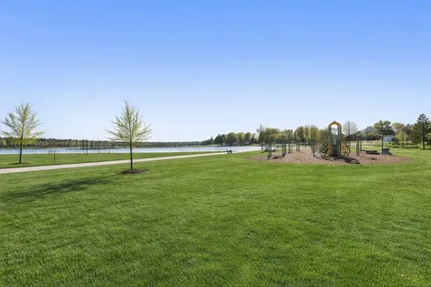 5124 Mustang Circle Woodbury MN 55129