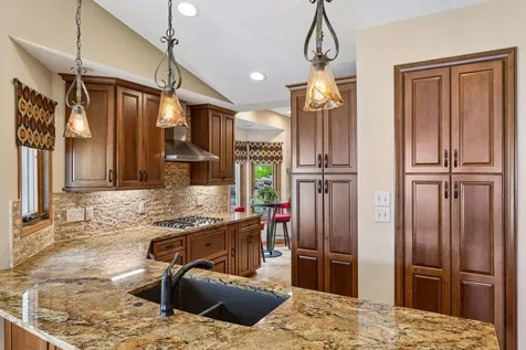 1824 Commerce Boulevard Mound MN 55364