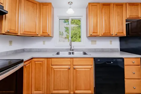 3119-3121 10th Avenue N Fargo ND 58102