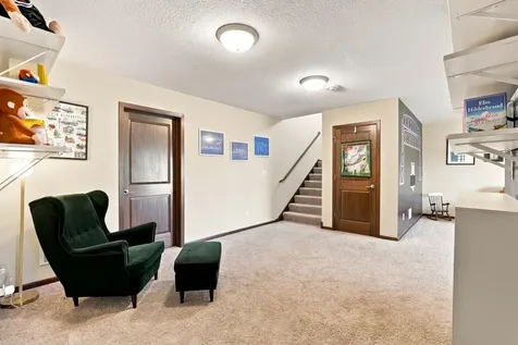 965 Aspen Circle Watertown MN 55388