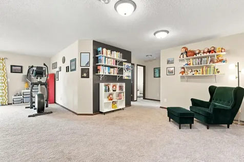 965 Aspen Circle Watertown MN 55388