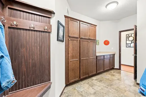 965 Aspen Circle Watertown MN 55388