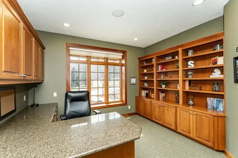 7005 Halifax Lane NW Rochester MN 55901
