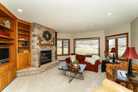 7005 Halifax Lane NW Rochester MN 55901