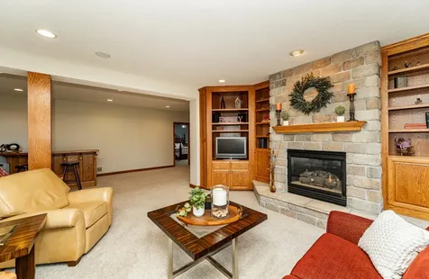 7005 Halifax Lane NW Rochester MN 55901