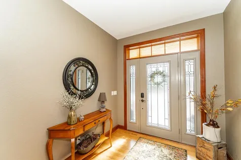 7005 Halifax Lane NW Rochester MN 55901