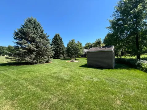 7005 Halifax Lane NW Rochester MN 55901