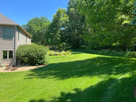 7005 Halifax Lane NW Rochester MN 55901