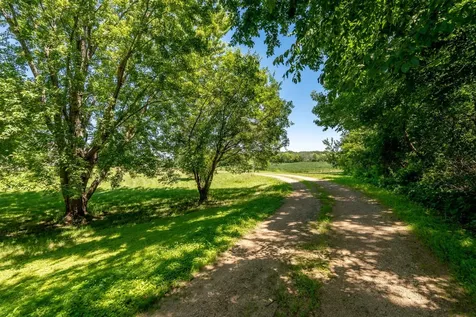 13261 Marystown Road Shakopee MN 55379