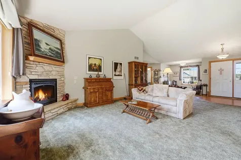38249 Everton Avenue North Branch MN 55056