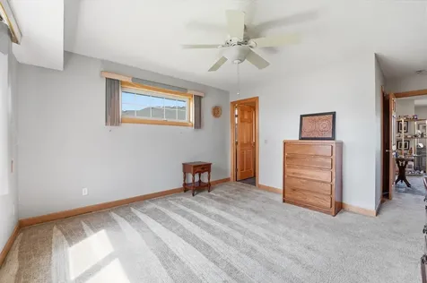 38249 Everton Avenue North Branch MN 55056