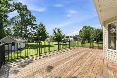 38249 Everton Avenue North Branch MN 55056