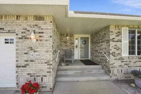 38249 Everton Avenue North Branch MN 55056
