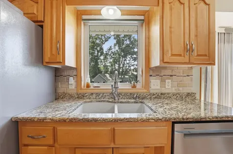 38249 Everton Avenue North Branch MN 55056
