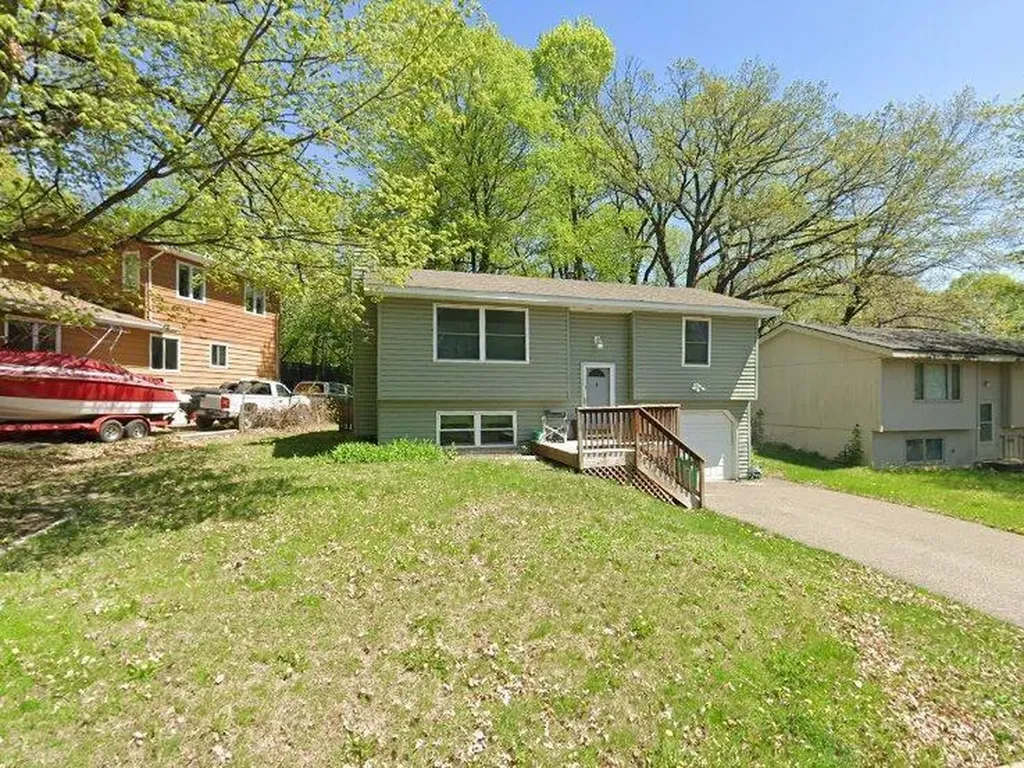 3090 Alexander Lane Mound MN 55364