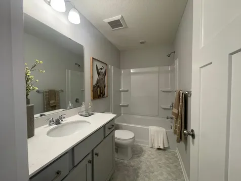 680 Tulare Terrace Newport MN 55055