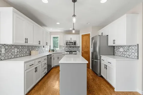 13012 Oakwood Drive Rogers MN 55374