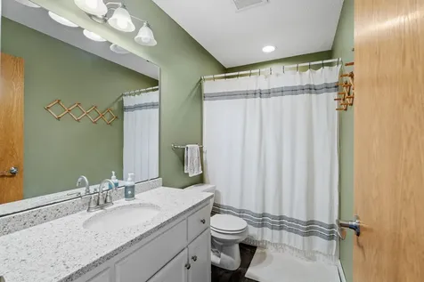 13012 Oakwood Drive Rogers MN 55374