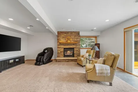 13012 Oakwood Drive Rogers MN 55374