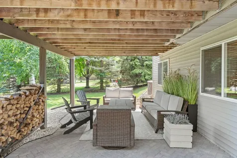 13012 Oakwood Drive Rogers MN 55374