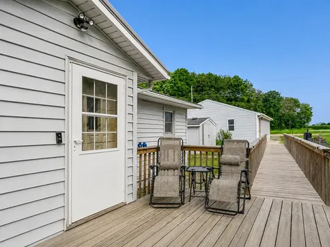 46167 Jefferson Lake Drive Cleveland MN 56017