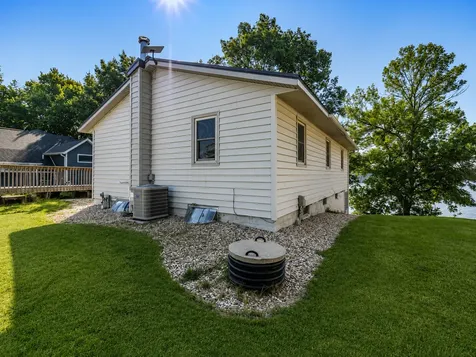 46167 Jefferson Lake Drive Cleveland MN 56017