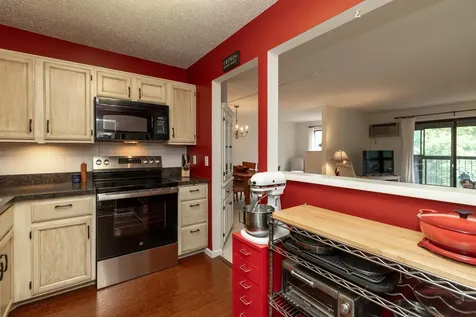 1800 Riverwood Drive Burnsville MN 55337