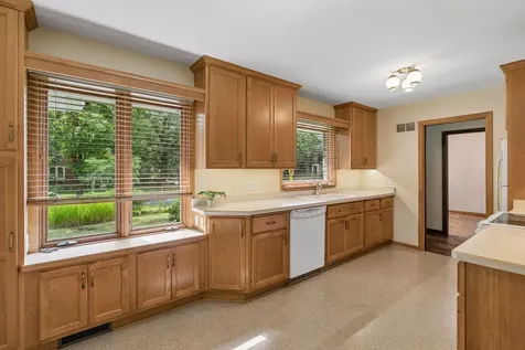 2024 Drew Avenue S Minneapolis MN 55416