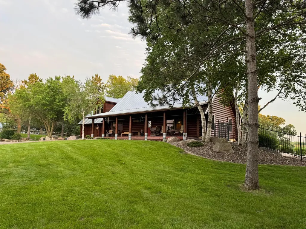 3277 190th Street E Prior Lake MN 55372